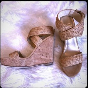 Stuart Weitzman Woven Wedges W Jute Heel